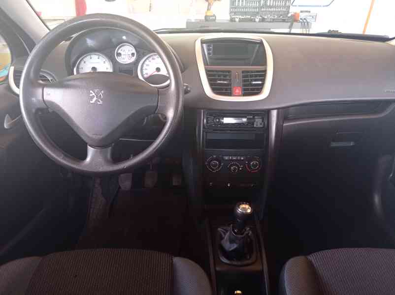 Peugeot 207 1.4i LPG/Klima/1Maj/Bez koroze  - foto 16