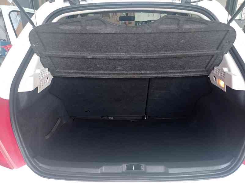 Peugeot 207 1.4i LPG/Klima/1Maj/Bez koroze  - foto 11