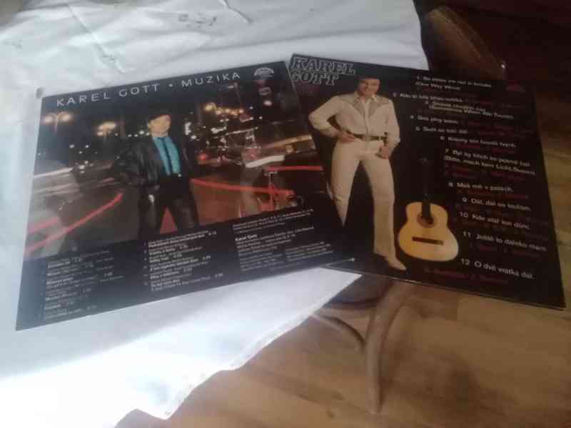 2x LP deska Karel Gott "79" a Karel Gott -Musika - foto 3