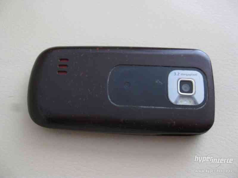 Nokia 3600s - funkční výsuvný mobilní telefon - foto 10