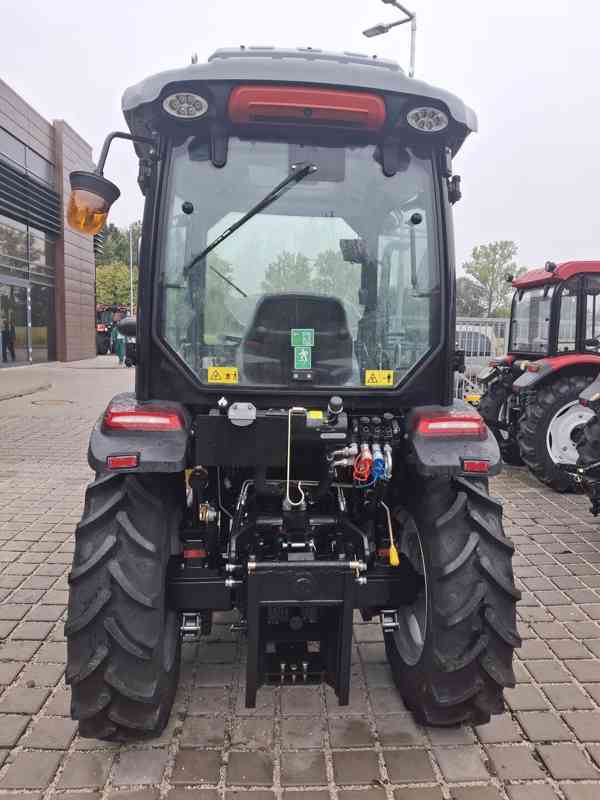Traktor Tauros TE254c 4x4 (až 25 koní) - foto 7