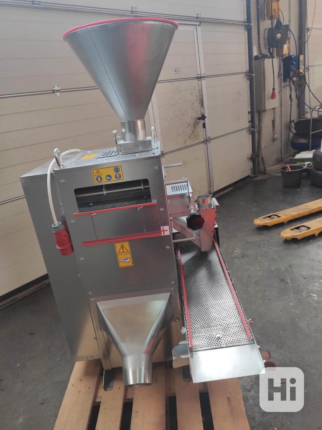 Prodáváme loupací stroj na obiloviny, olejniny a luštěniny.  - foto 1