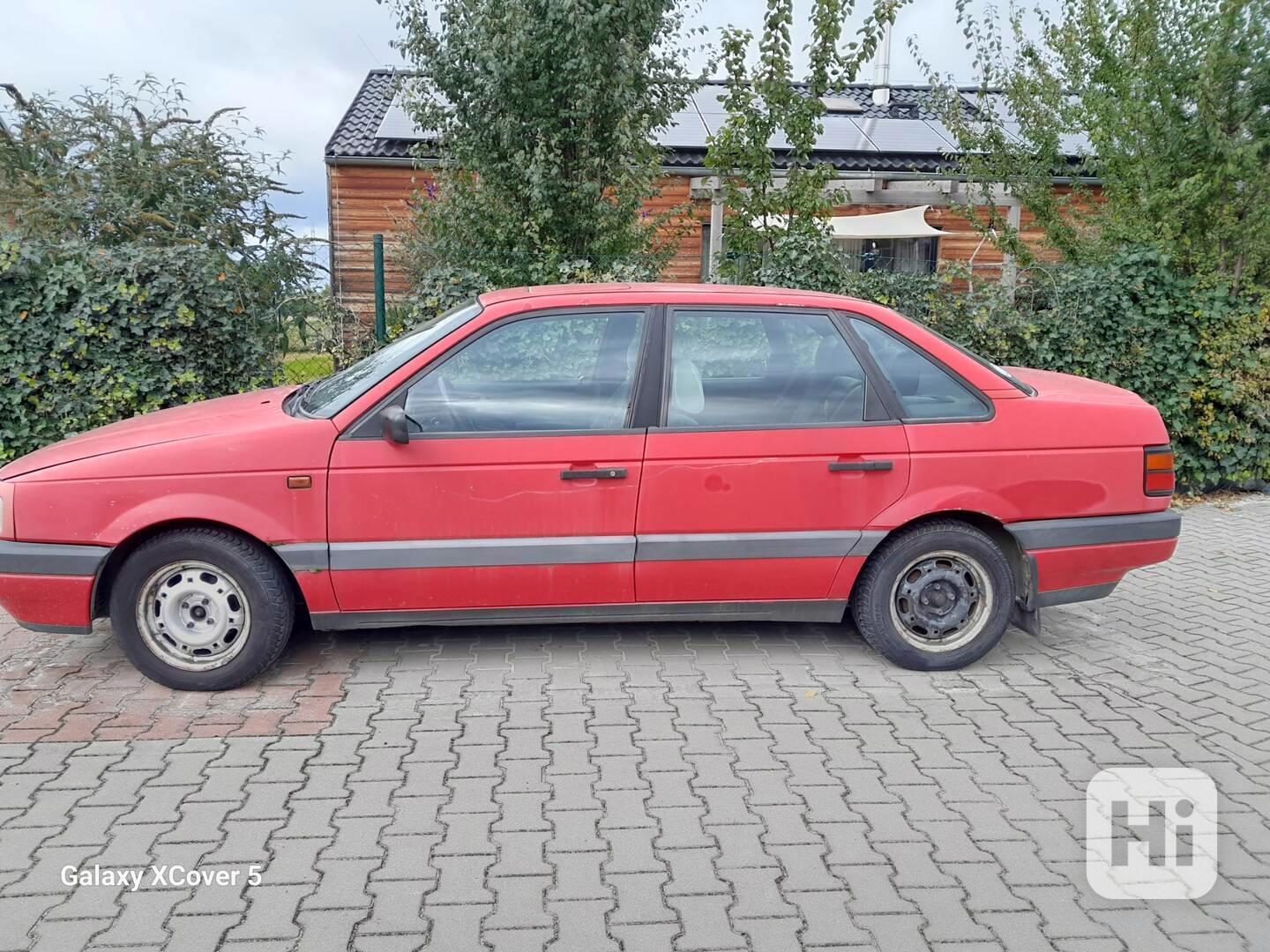 VW  Passat CL 35I sedan - foto 1