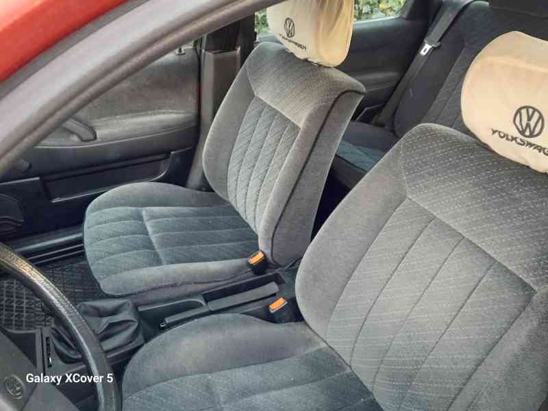 VW  Passat CL 35I sedan - foto 6