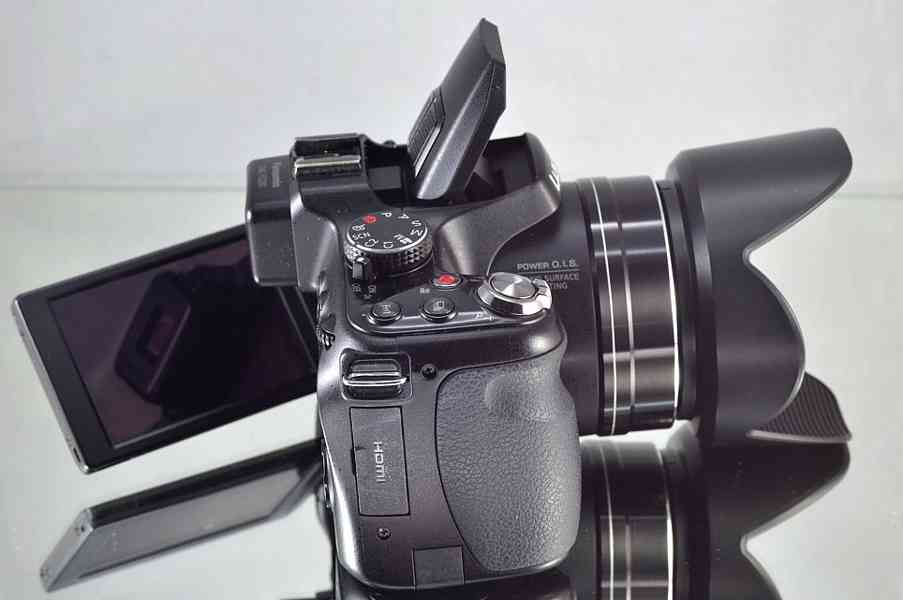 Panasonic Lumix DMC-FZ200 *12,1 MPix*Full HDV*BAG* - foto 5