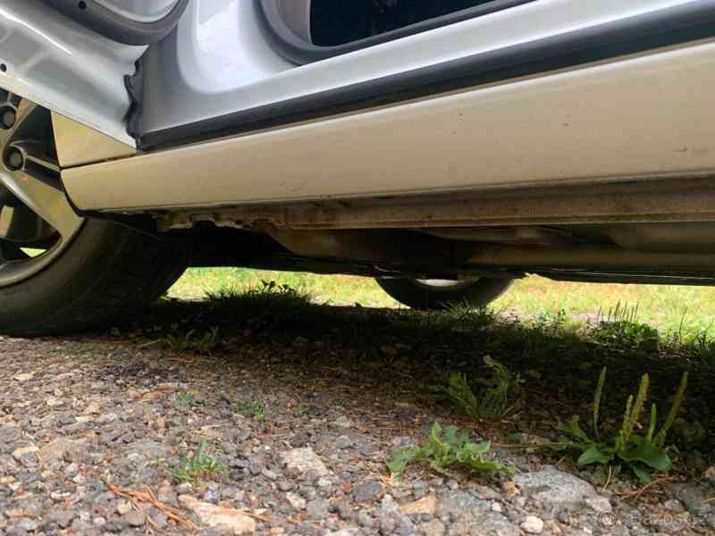 Opel Insignia 2,0   CDTI, STK do 5/28, zimní pneu - foto 4