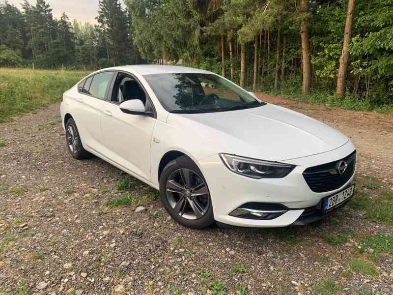 Opel Insignia 2,0   CDTI, STK do 5/28, zimní pneu - foto 16