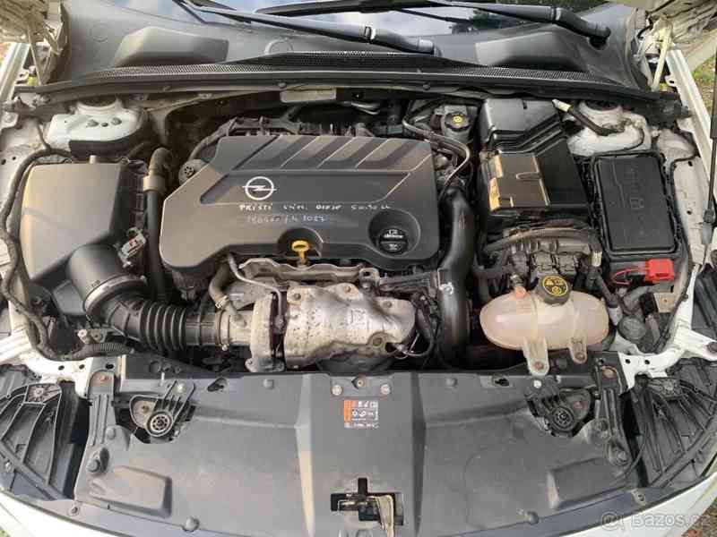Opel Insignia 2,0   CDTI, STK do 5/28, zimní pneu - foto 10