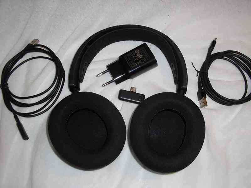 Sluchátka Arctis Nova 7 - Nové - foto 3