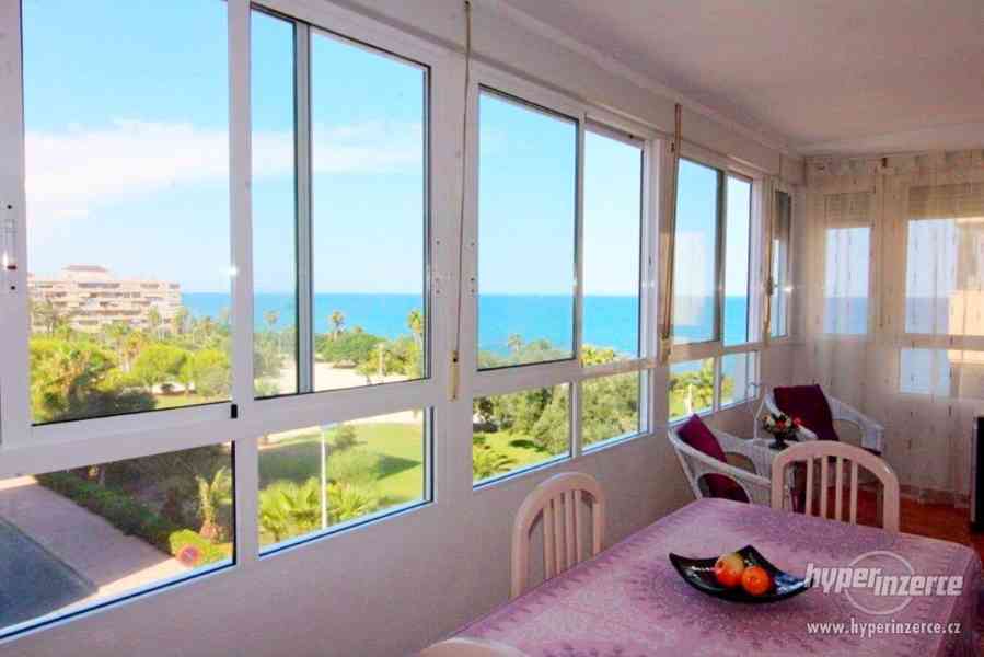 Apartmán s výhledem na moře 50m od pláže v letovisku Cabo Ce - foto 10