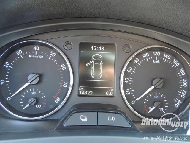 Škoda Rapid 1.2, benzín, RV 2015 - foto 37