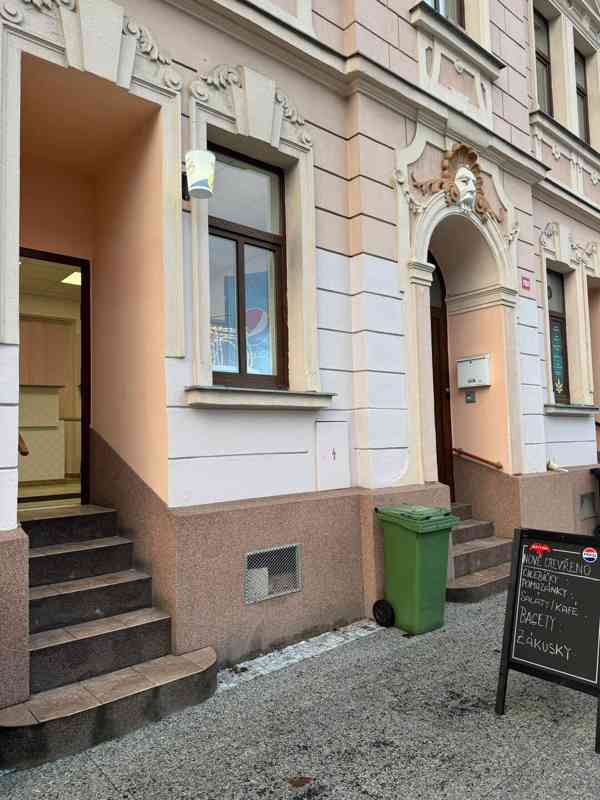 Pronájem zavedeného bistra u Autobusového nádraží Chomutov - foto 7