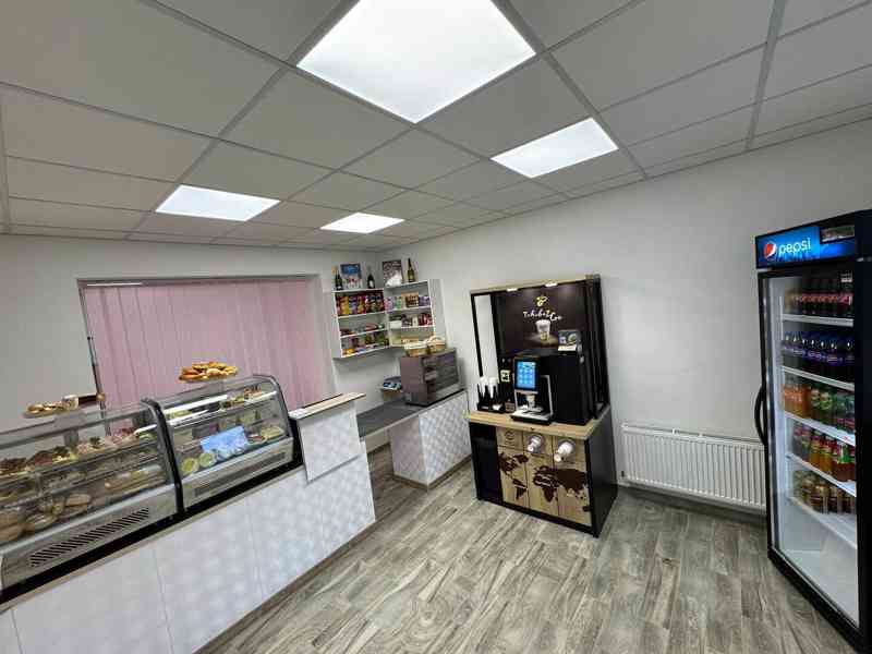 Pronájem zavedeného bistra u Autobusového nádraží Chomutov - foto 2