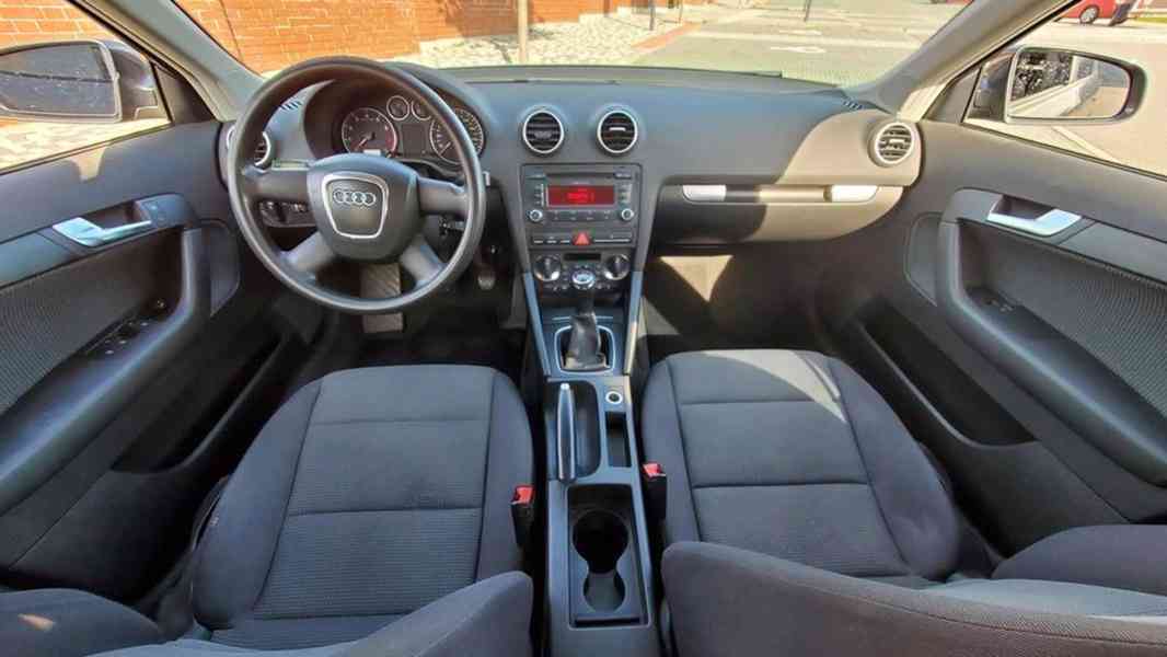 Audi A3 Sportback (8PA) 1.4 TSI - foto 3