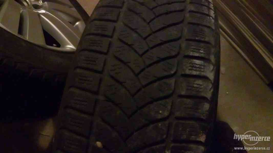 Orig.16 alu kola Passat B6 s pneu - foto 3