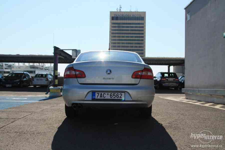 Škoda Superb II 1.8 TSI liftback - foto 5
