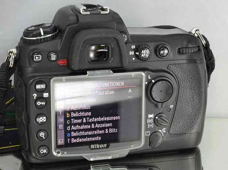 Nikon D300 DX 12.3 MPix *JPEG,RAW,TIFF 16 000 Exp - foto 10