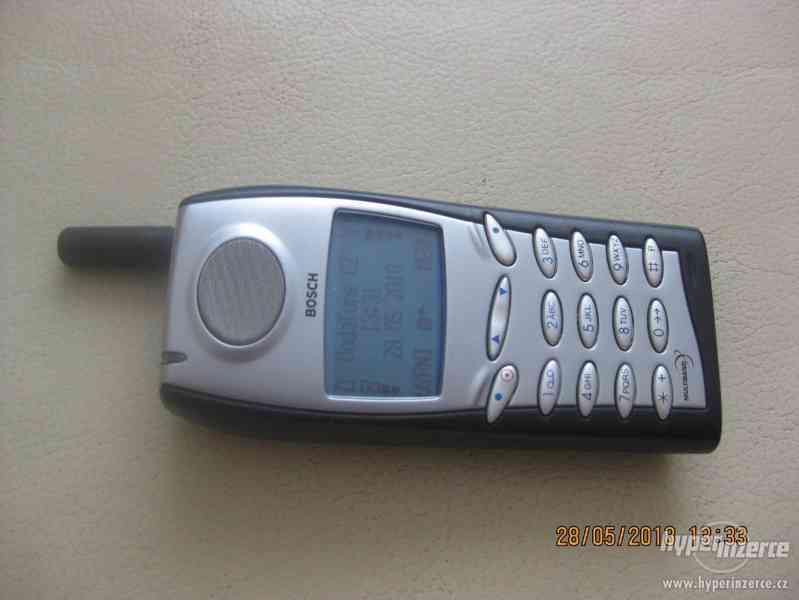 Bosch 909 DUAL S - historické telefony z r.2000 od 150,-Kč - foto 2