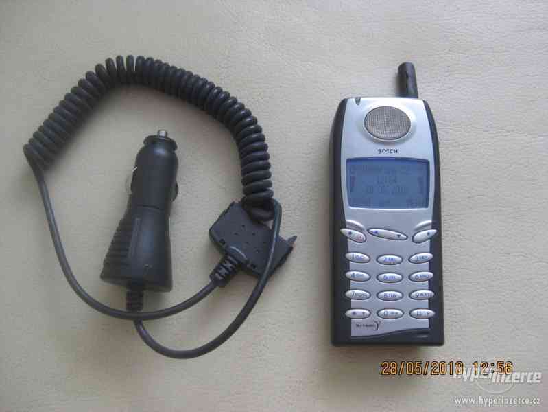 Bosch 909 DUAL S - historické telefony z r.2000 od 150,-Kč - foto 9