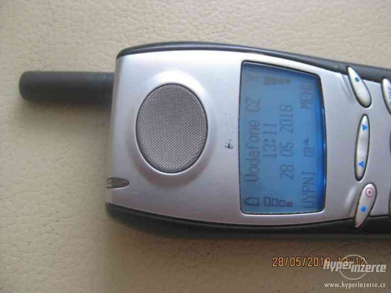 Bosch 909 DUAL S - historické telefony z r.2000 od 150,-Kč - foto 18