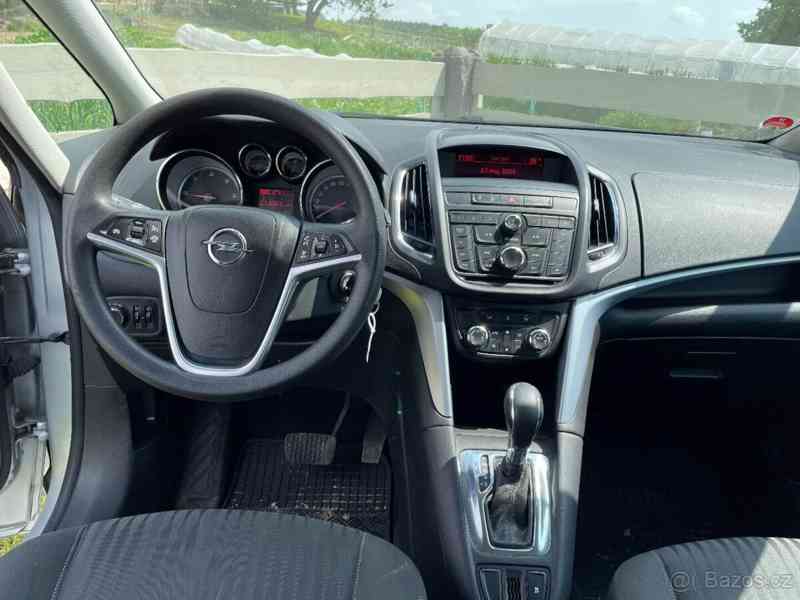 Opel Zafira Tourer Diesel 2016 - foto 2