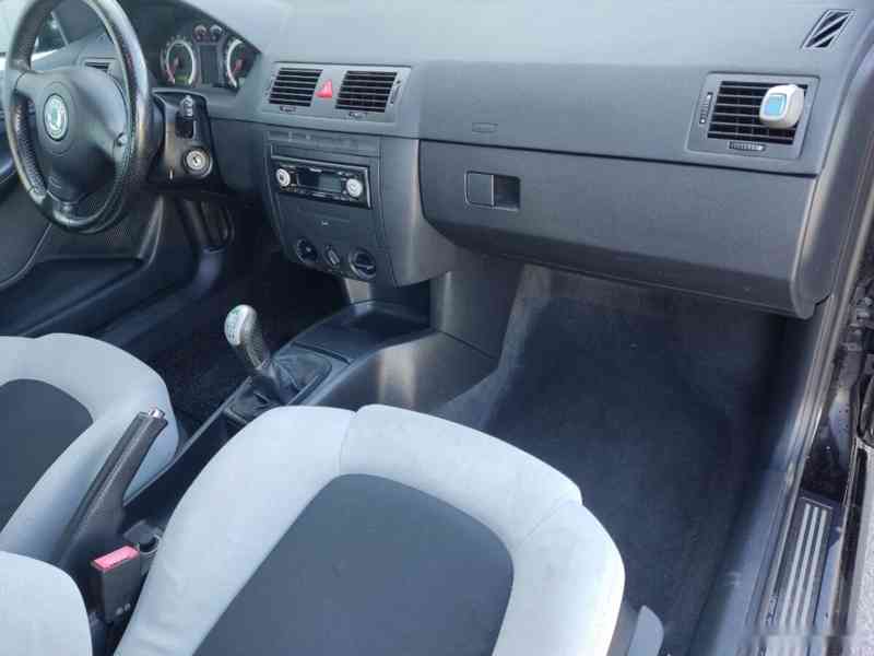 Škoda fabia RS - foto 8