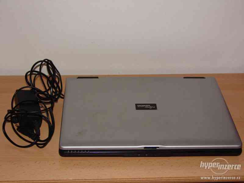 Fujitsu Siemens Amilo Pro V2045 - foto 2
