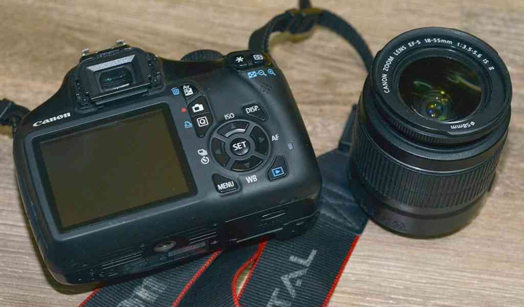 Canon EOS 1100D + Lens EFS 18-55mm 2600 Exp. - foto 4