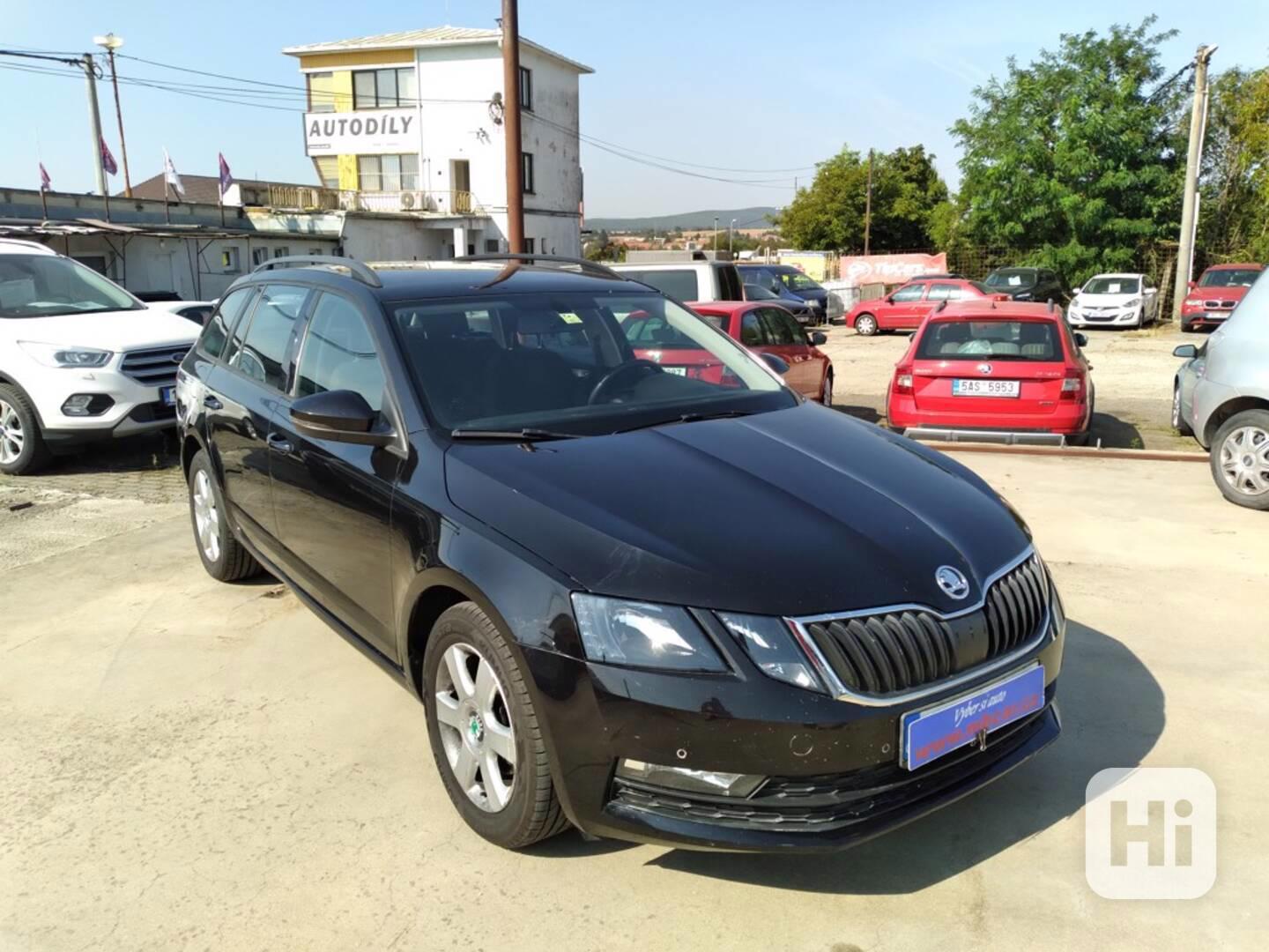 ŠKODA OCTAVIA COMBI 1.4 TSI DSG AMBITION - foto 1