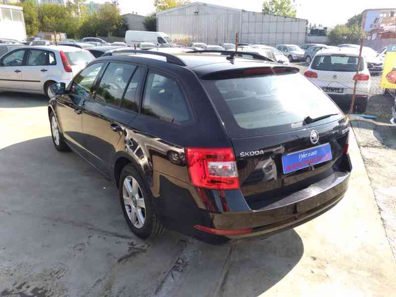 ŠKODA OCTAVIA COMBI 1.4 TSI DSG AMBITION - foto 7