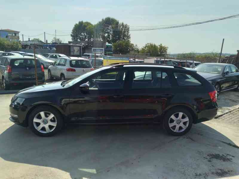 ŠKODA OCTAVIA COMBI 1.4 TSI DSG AMBITION - foto 4