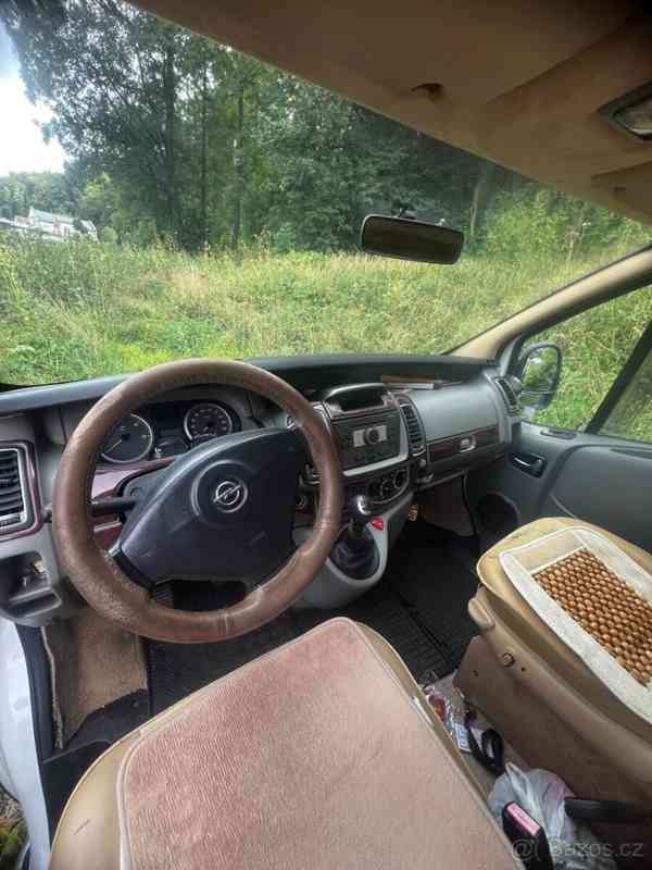 Opel Vivaro 2,0   Obytné - foto 6