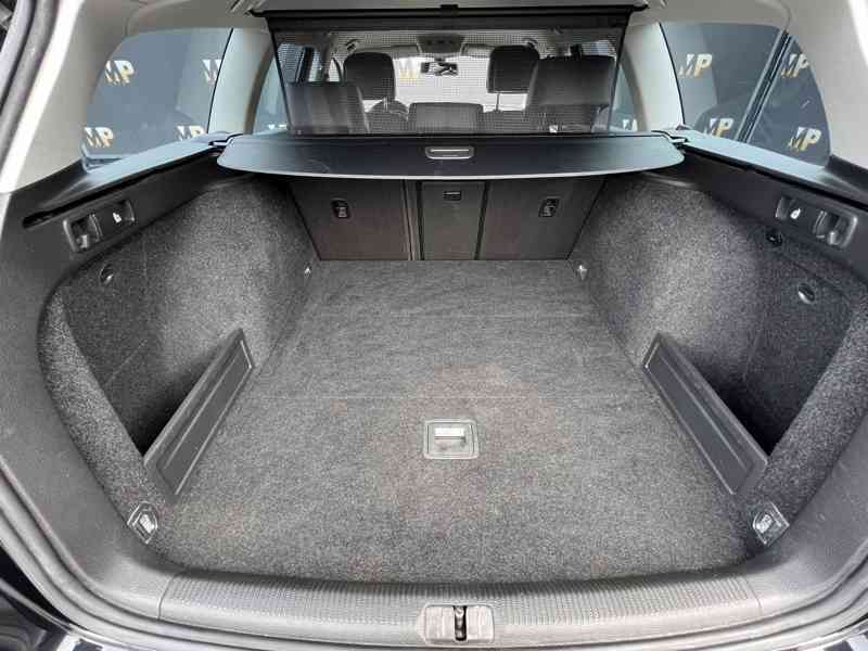 Volkswagen Passat,  2.0 TDi Highline, Navi - foto 9