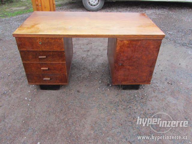 Koupím starožitné psací stoly,nebo stoly a židle do r.v.1970 - foto 15