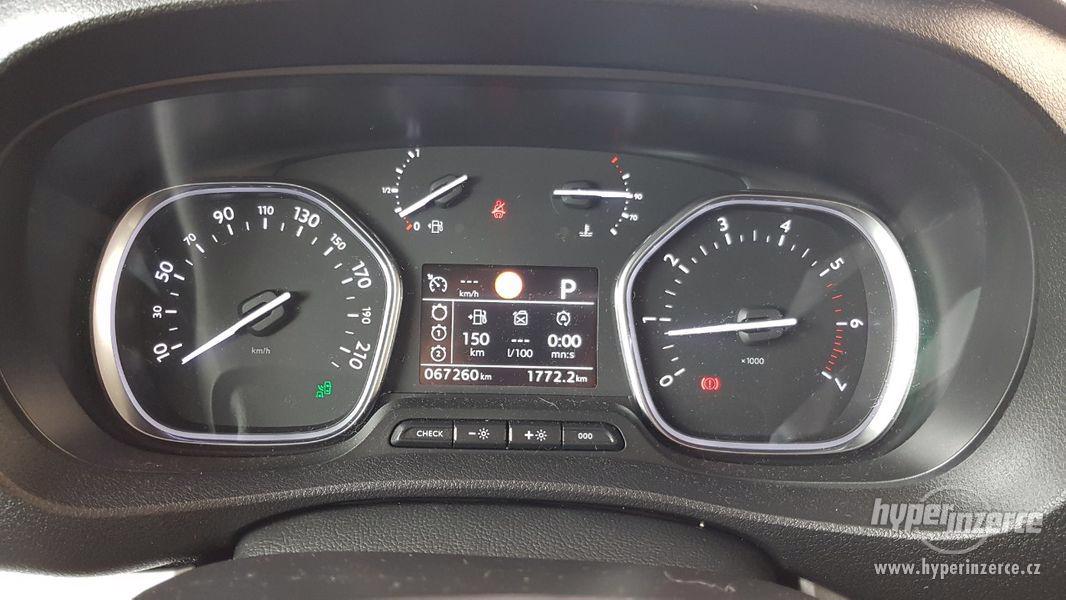 Citroen Spacetourer Bussines M 2.0 BlueHDi 180k EAT6 - foto 15