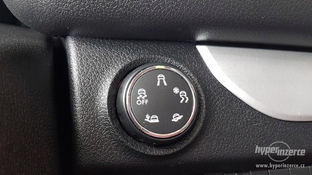 Citroen Spacetourer Bussines M 2.0 BlueHDi 180k EAT6 - foto 18