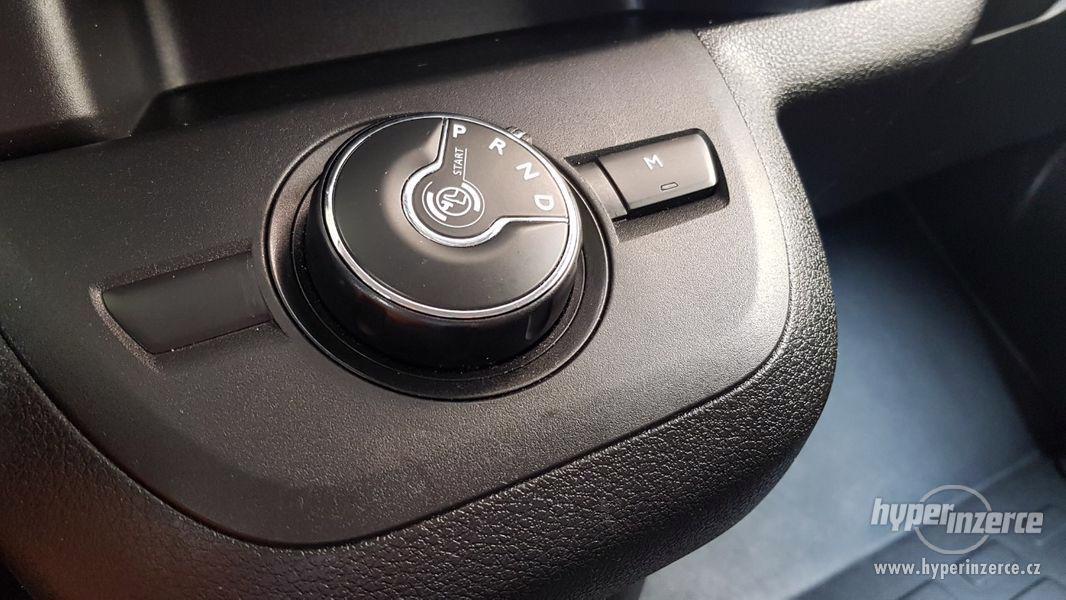 Citroen Spacetourer Bussines M 2.0 BlueHDi 180k EAT6 - foto 20