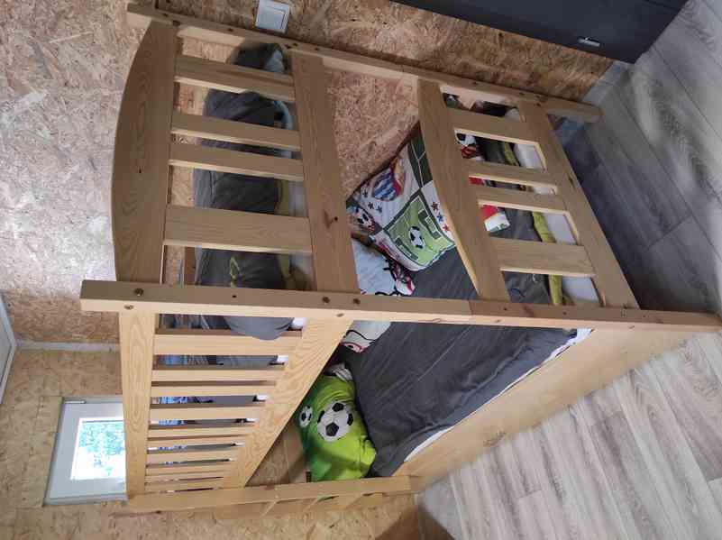 Prodám dřevěnou palandu - foto 3