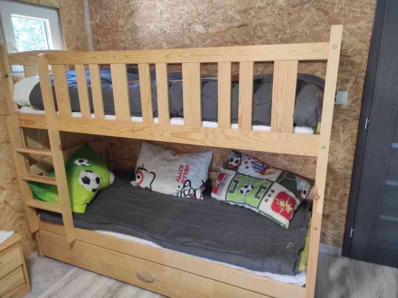 Prodám dřevěnou palandu - foto 2