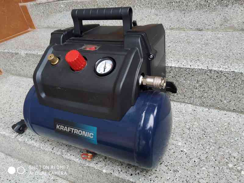 Prodám NEPOUŽITÝ Bezolejový kompresor KRAFTRONIC KT-KP 6 OF  - foto 2