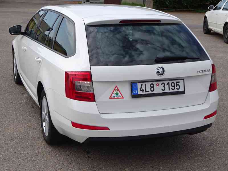 Škoda Octavia 1.2 TSI Combi r.v.2014 (77 kw) ČR - foto 4