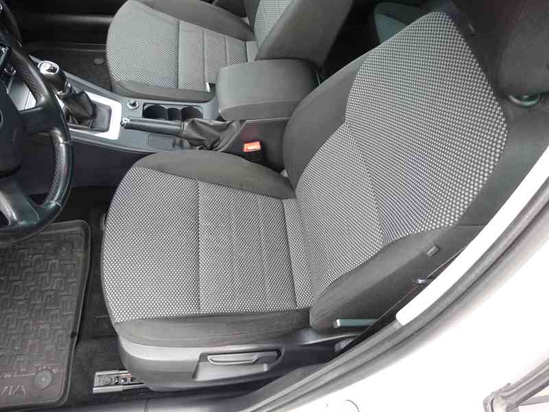 Škoda Octavia 1.2 TSI Combi r.v.2014 (77 kw) ČR - foto 14