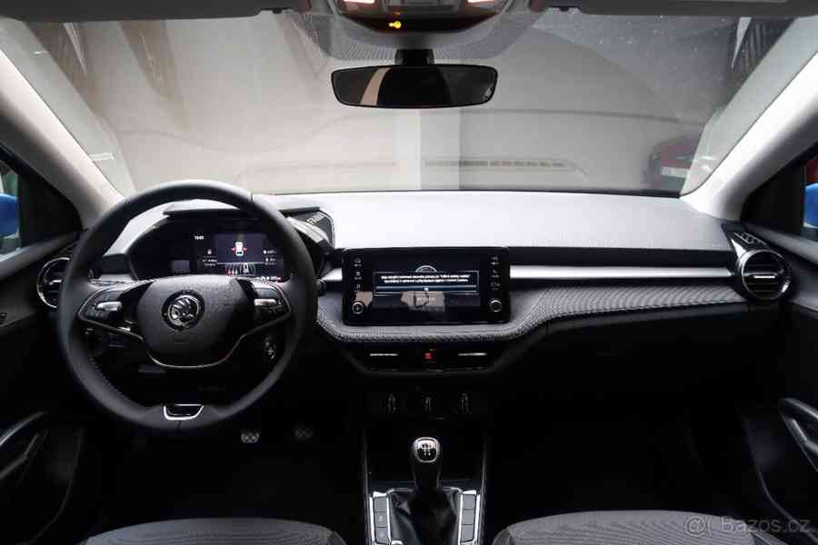 Škoda Fabia 1,0   Selection - roční vůz - foto 9