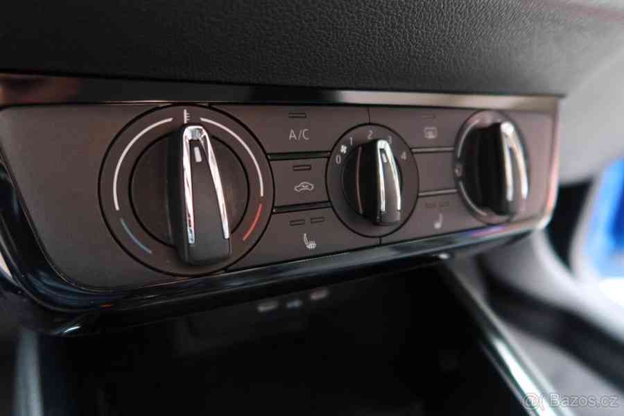 Škoda Fabia 1,0   Selection - roční vůz - foto 12