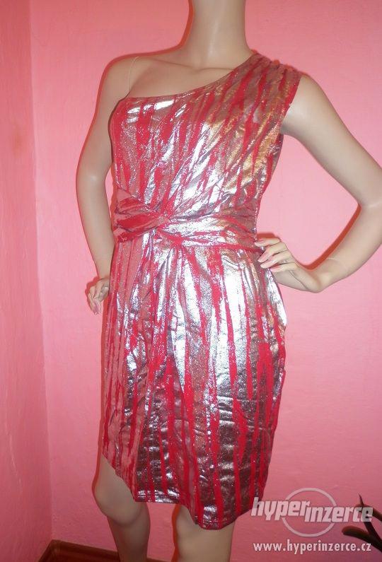 Společenské stříbročervené šaty vel.44-46 - foto 9