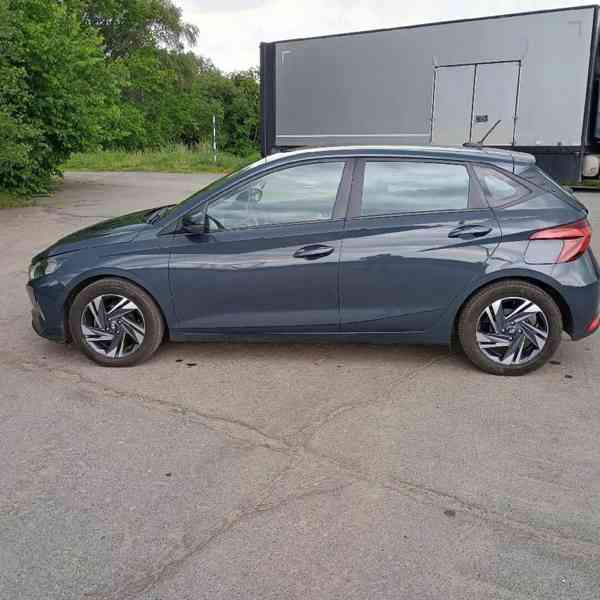 Hyundai i20 - foto 2