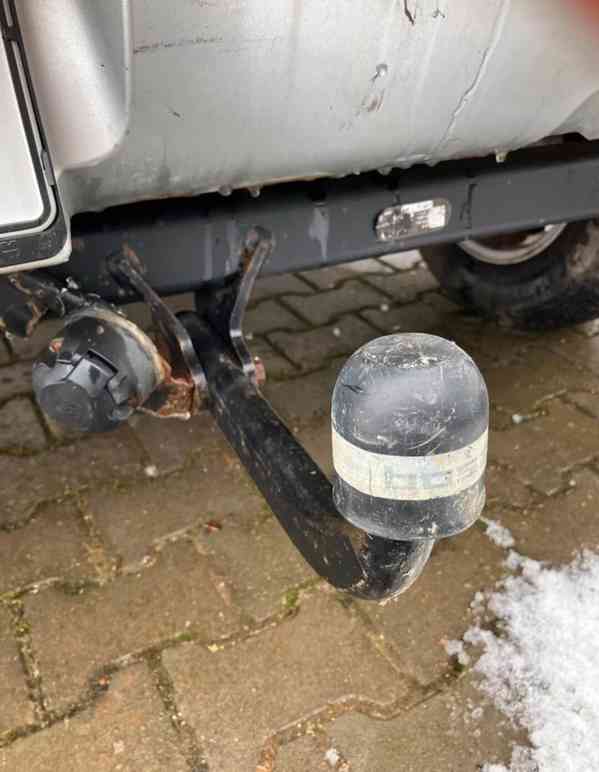 Toyota RAV 4 2,0i benzín 110kw - foto 7