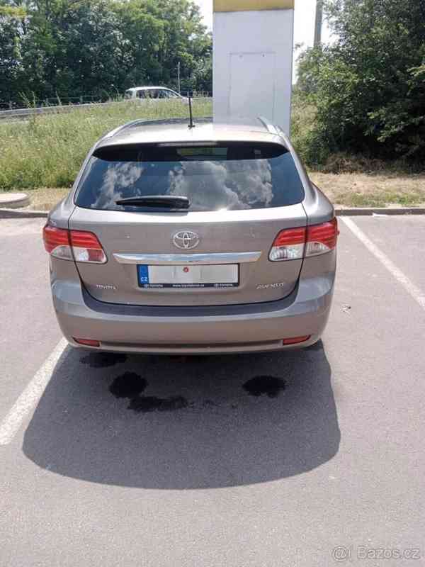 Toyota Avensis 2,0   Prodám - foto 7
