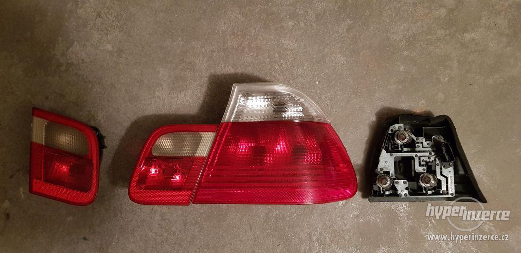 Zadní světla BMW E46 Limo červená / chrom - foto 1