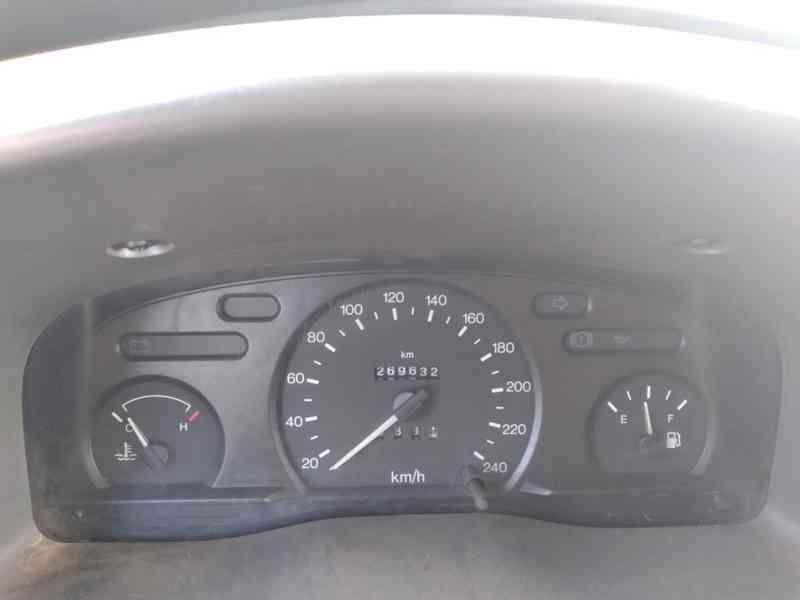 FORD TRANSIT 330 M 2.4 DI   1.MAJITEL,ČR - foto 14